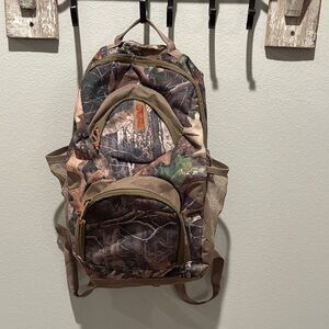 RedHead Camouflage Dear Trail Backpack lightweight for day outing.